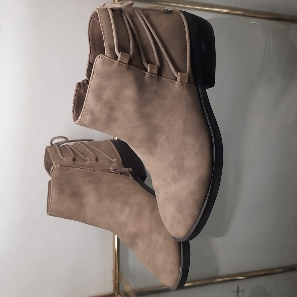 GB girls ankle boots